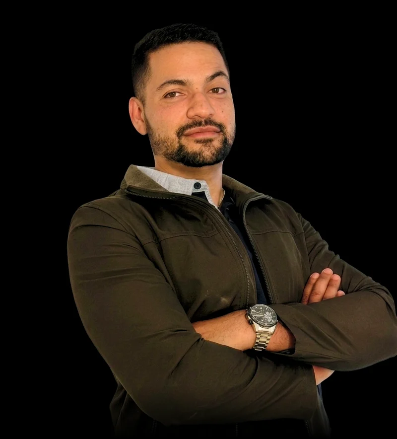 Santiago Castañeda, Especialista en Integración de IA de Uppmation